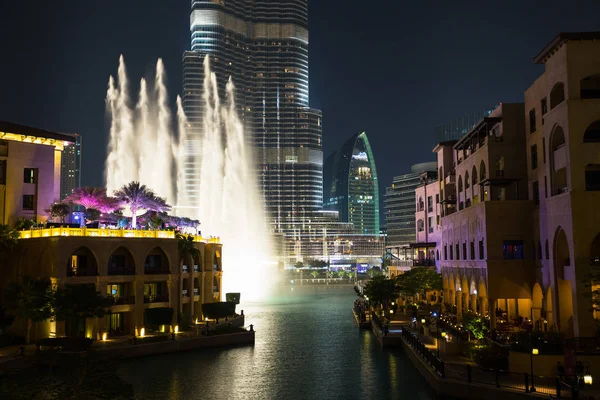 Systém rekordních fontánu burj khalifa — Stock fotografie