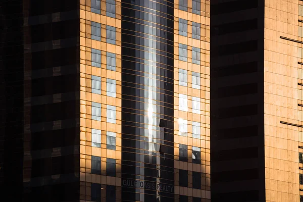 现代化的摩天大楼，谢赫 · 扎耶德路 — 图库照片