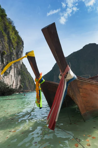 Boote auf See in Thailand — Stockfoto