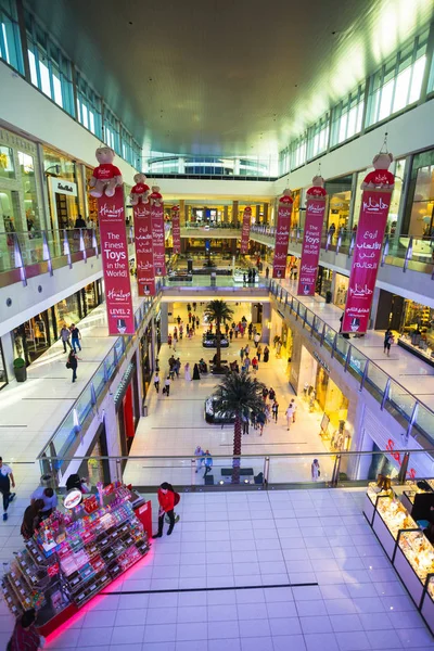 O maior centro comercial do mundo — Fotografia de Stock