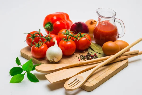 Tomates y zumo de tomate —  Fotos de Stock