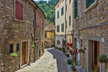  tuscan bir küçük il kasaba sokağa İtalyanca