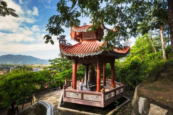 Beskåda av den långa Son pagoden — Stockfoto