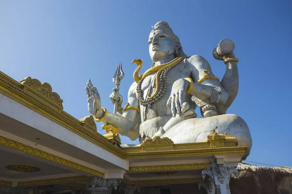 Statue du Seigneur Shiva a été construit à Murudeshwar — Photo