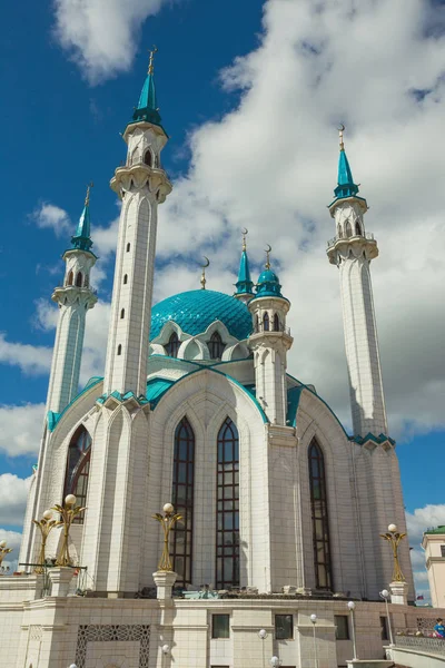 Muslim mosque  in the Kazan Kremlin — Stock Photo, Image