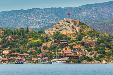 Güzel panoramik Kekova Adası ve Simena Kalesi 