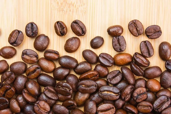 Granos de café en la Junta — Foto de Stock