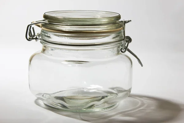 Um ja de vidro vazio — Fotografia de Stock
