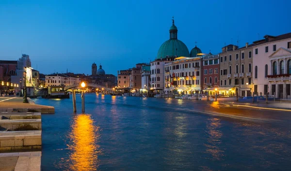 Gran Canal de Venecia por la noche — Foto de Stock