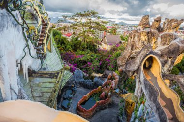 Hang Nga Tımarhanesi, Biet Kalın Nga, Da Lat