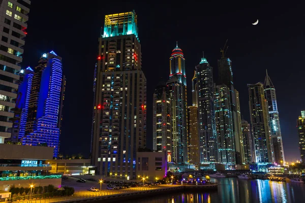 Dubai Emiratos Árabes Unidos Noviembre Vida Nocturna Dubai Marina Eau —  Fotos de Stock