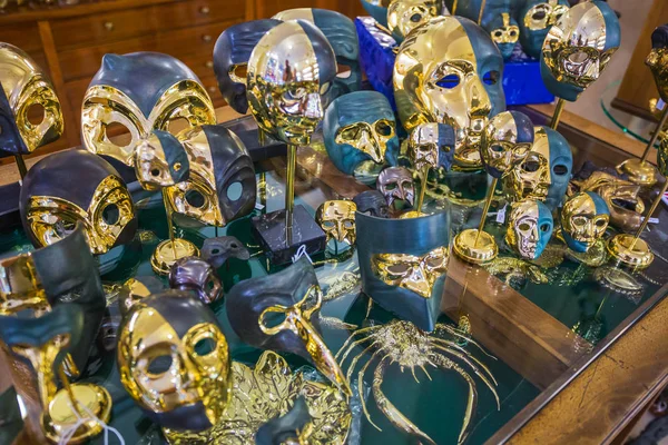 Typowe Kolorowe Maski Wenecja Karnawał Wenecja Włochy — Zdjęcie stockowe