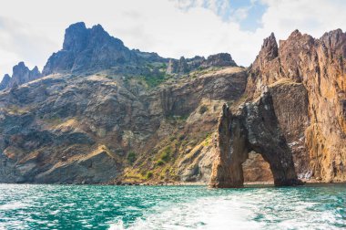 Ada Golden Gate Crimea'da