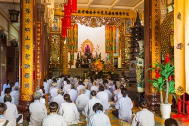 Nha Trang, Vietnam - Ekim 2014: Uzun oğlu Pagoda görünümünü