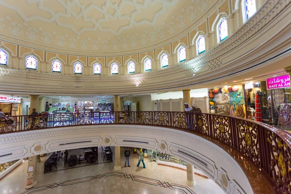 Sharjah Verenigde Arabische Emiraten Oktober 2013 Centrale Souq Mega Mall — Stockfoto