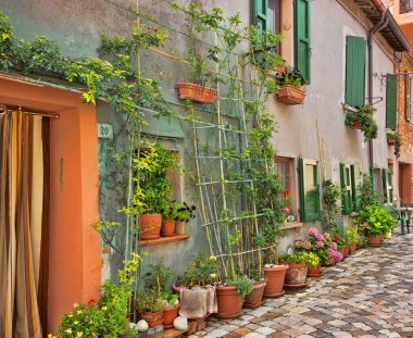  tuscan bir küçük il kasaba sokağa İtalyanca
