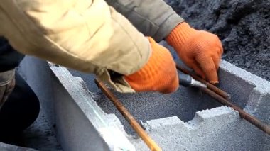 yeni teknoloji inşaat temel, müstakil bir ev ilk aşaması