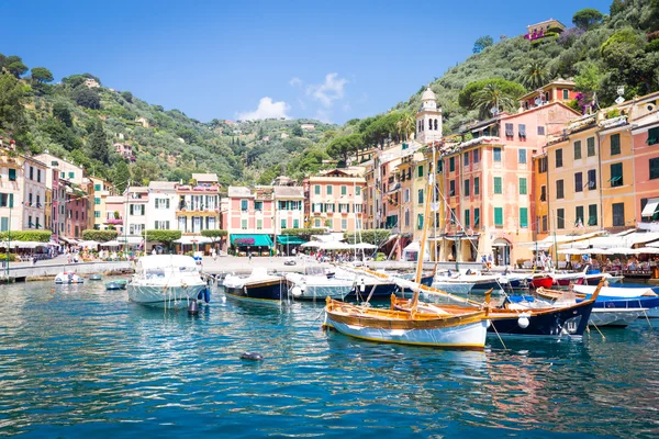 Portofino, Italia - Verano 2016 - vista desde el mar — Foto de Stock