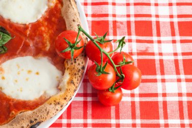 Gerçek İtalyan Pizza