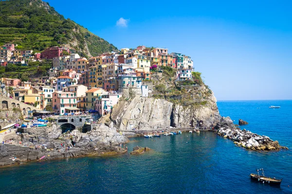 Manarola i Cinque Terre, Italien – juli 2016 - de flesta öga-fångsten — Stockfoto