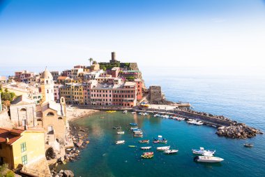 Vernazza Cinque Terre, İtalya - yaz 2016 - görünümünde Merhaba