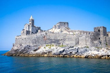 Porto Venere, İtalya - Haziran 2016 - San Pietro Kilisesi