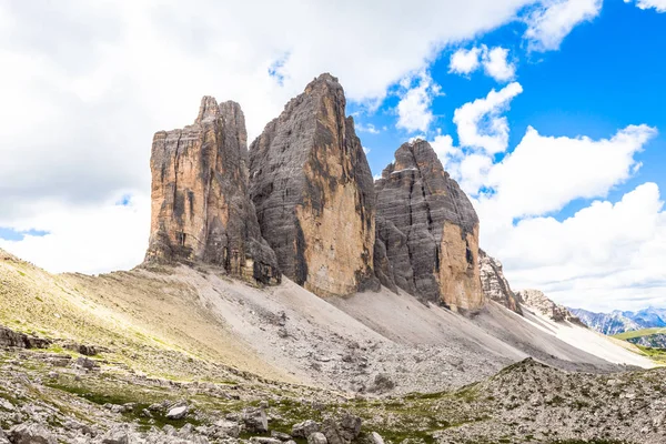 Dolomites-트 레 Cime 디 Lavaredo의 랜드마크 — 스톡 사진