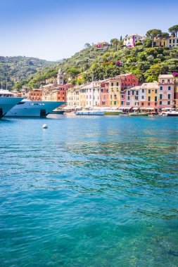 Portofino, İtalya - yaz 2016 - deniz manzarası