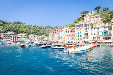 Portofino, İtalya - yaz 2016 - deniz manzarası