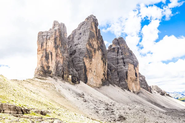 Dolomites-트 레 Cime 디 Lavaredo의 랜드마크 — 스톡 사진