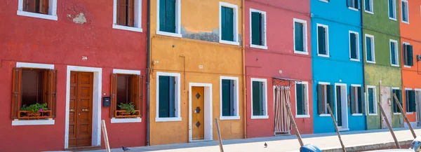 Casas de colores en Venecia - Italia —  Fotos de Stock