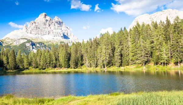 Paesaggio montano della Regione Dolomiti . — Foto Stock