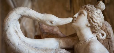 Venice, İtalya - 27 Haziran 2016: Leda ve Palaz kuğu heykeli