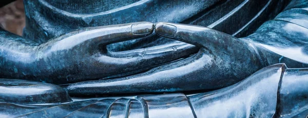 Dhyana el pozisyonu, jest o Buda heykeli detay — Stok fotoğraf