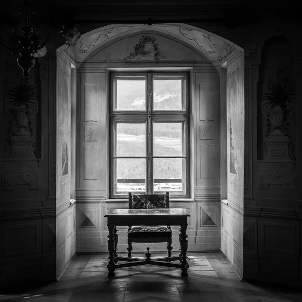 GRESSONEY, ITALIA - 6 de enero: Interior del Castillo de Savoia — Foto de Stock