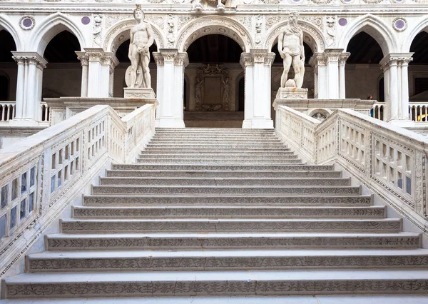 Lépcsőház, Velence — Stock Fotó