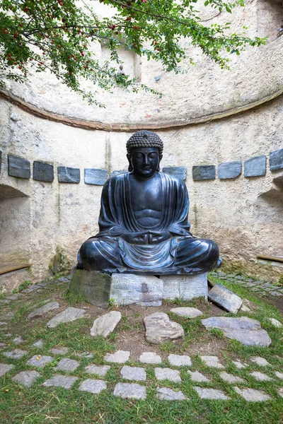 Medytując posąg Buddy japoński — Zdjęcie stockowe