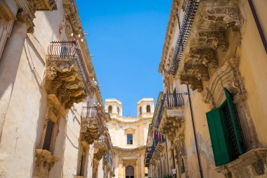 Noto, İtalya - Barok balkon, 1750 detay