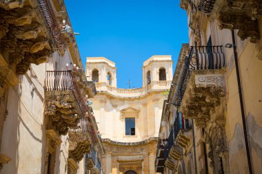 Noto, İtalya - Barok balkon, 1750 detay