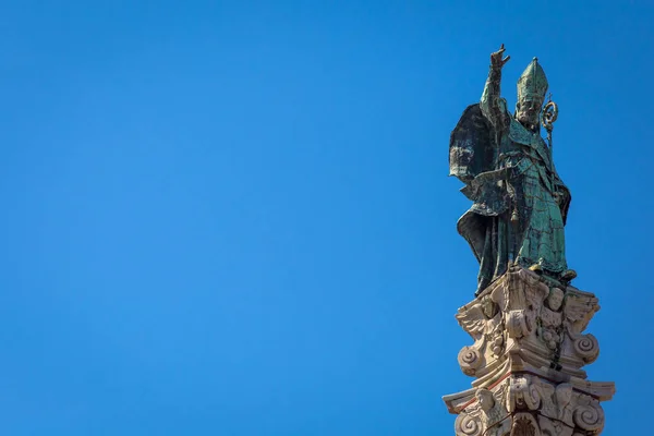 Santo Oronzo Column in Lecce, Italy — Stock Photo, Image