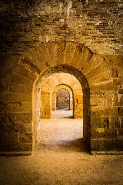 Arcos em perspectiva — Fotografia de Stock