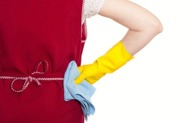 bir kırmızı önlük içinde dişi gövde