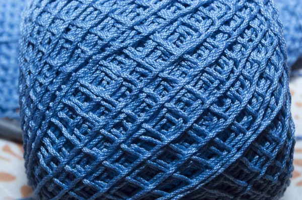 针织用的蓝色棉线球 — 图库照片