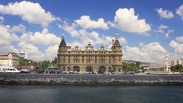 Haydarpasa train station in Istanboel, Turkije — Stockvideo