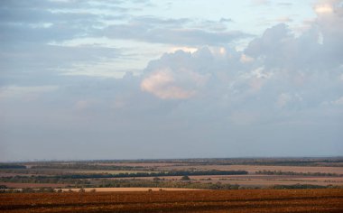 Bulutlar, sonbahar yatay
