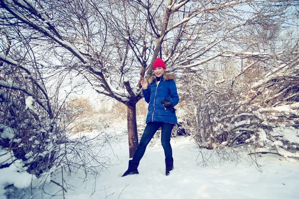 Menina de inverno bonita — Fotografia de Stock