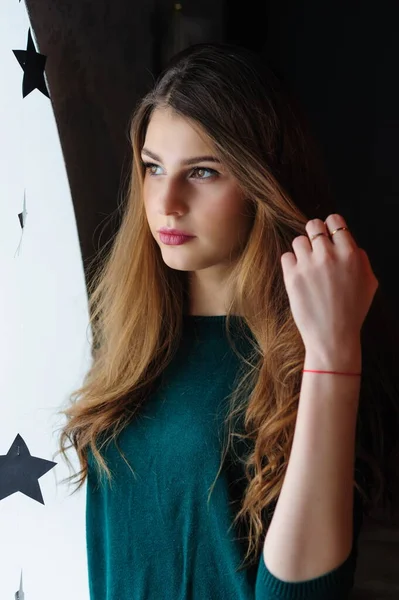 Portrait Beautiful Brunette Girl Green Sweater Window — Stock Photo, Image