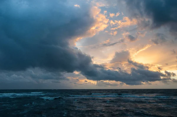 Baltık Denizi 'nde Akşam