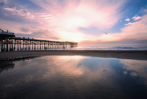 Pôr-do-sol praia pacífica — Fotografia de Stock