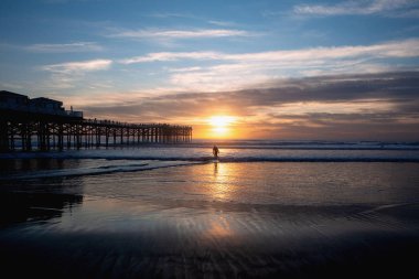 Pacific Beach, San Diego 'da günbatımı, Ca